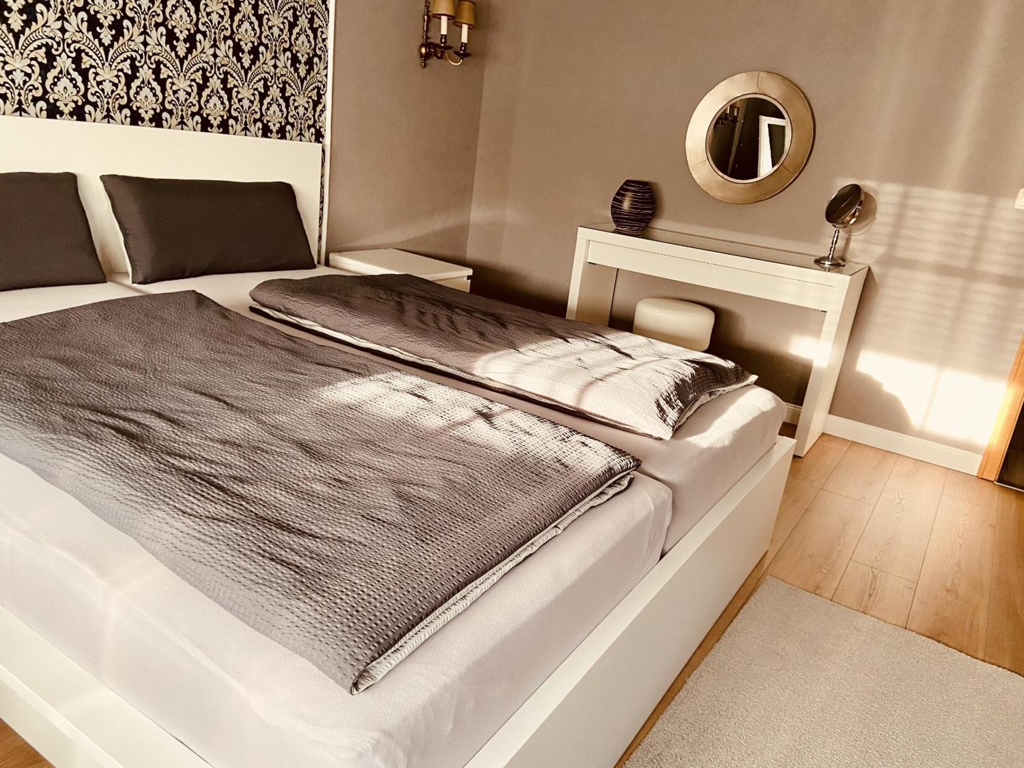Casa Rehse I Stilvolles Apartment I 24H-Self-Check-In I Kostenlos Parken & Wlan I 55-Zoll-Smart&Kabel-Tv I Oepnv Erfurt Pokój zdjęcie